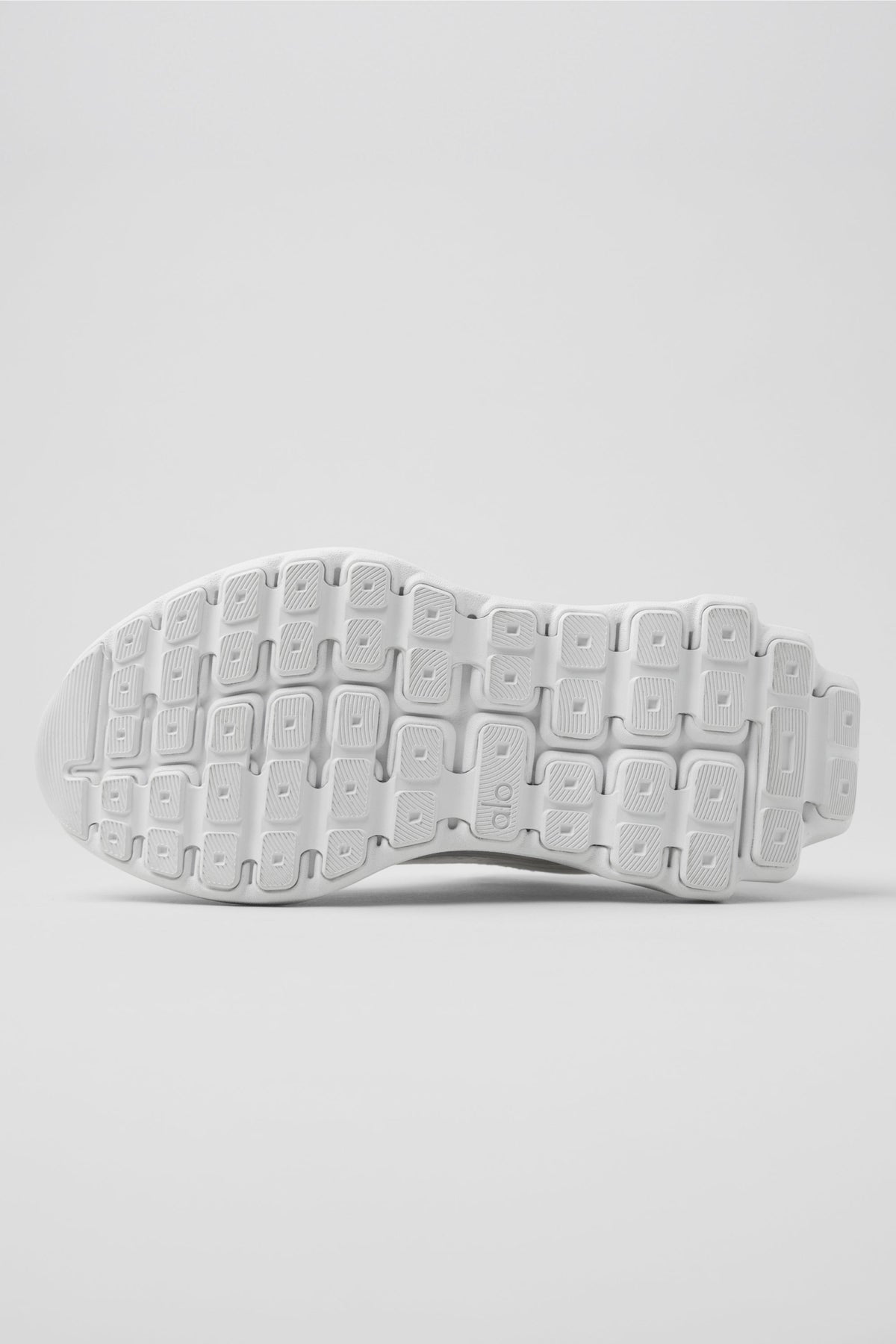 ALO Runner - White/White